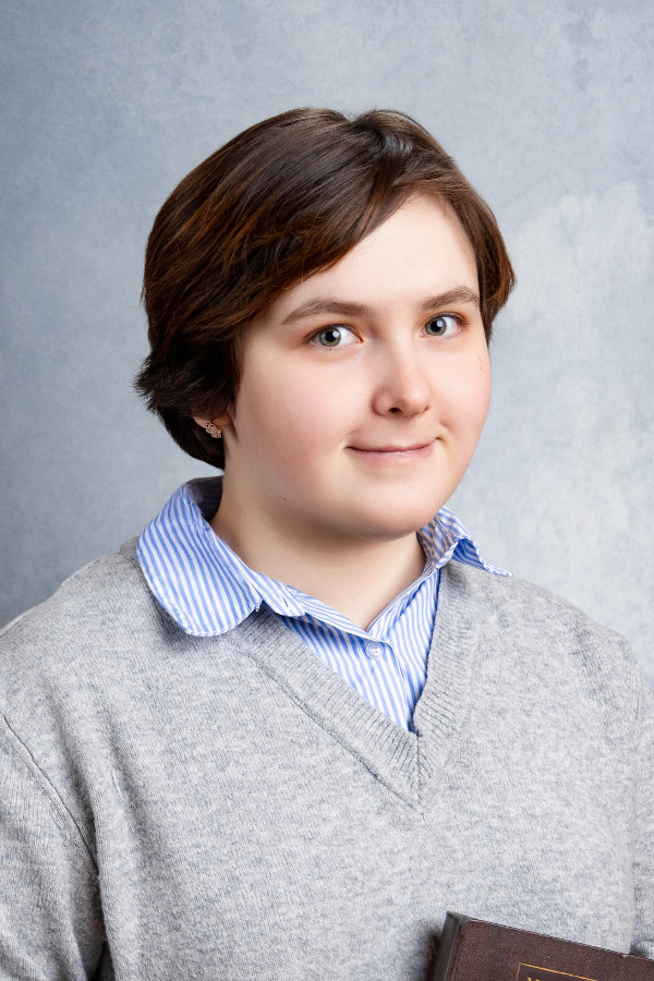 Непомнящая Юлия Александровна.
